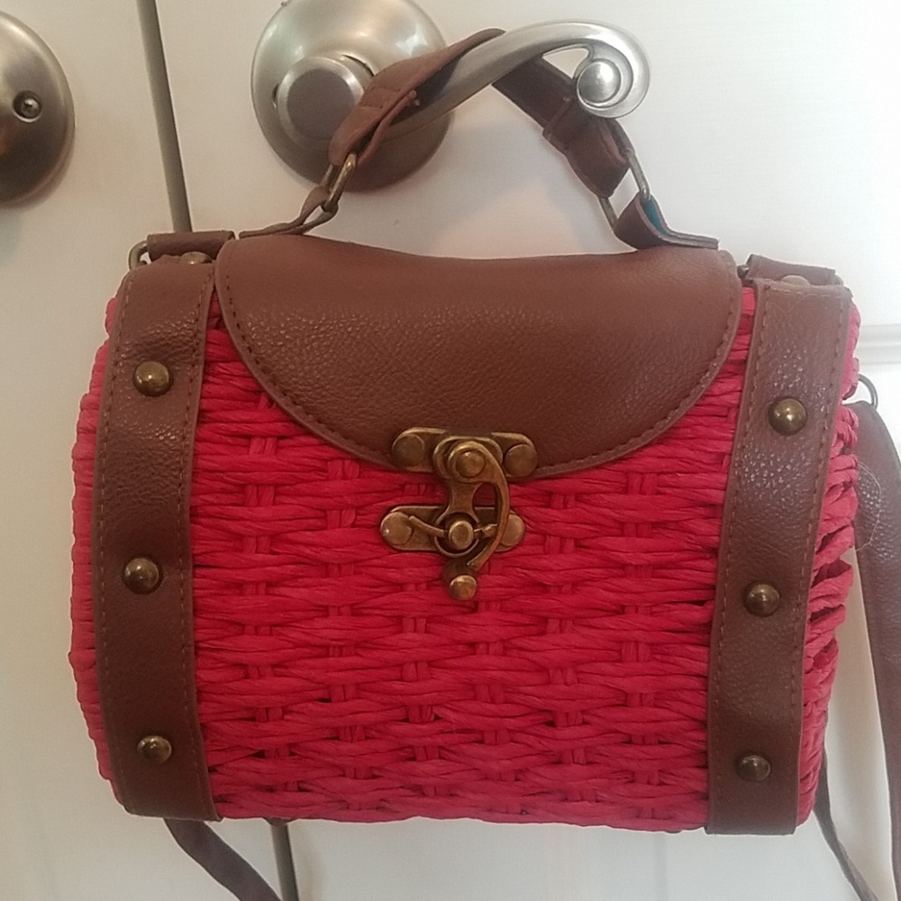 Crossbody bag